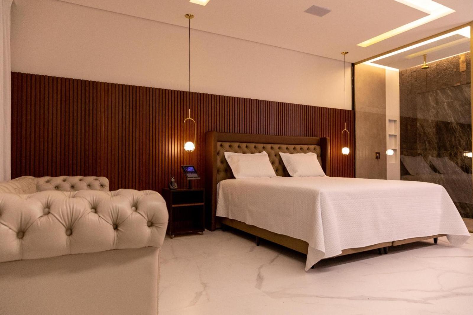 פטרולינה Dubai Motel מראה חיצוני תמונה